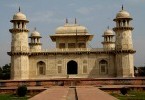 Itmad Ud Daulah : Mirza Ghiyas Beg’s Mausoleum